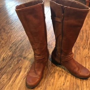 Liz Claiborne Wide Calf Brown Leather Boots